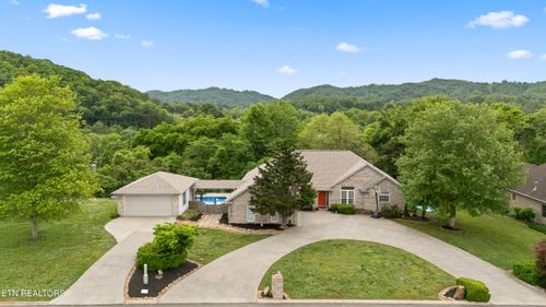 111 Tradewind St, Clinton, TN, 37716 | Card Image