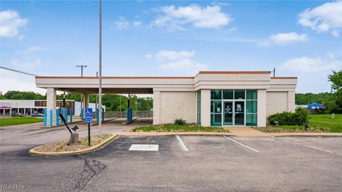 2810 Maysville Pike, Zanesville, OH, 43701-8577 | Card Image