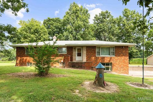 8345 State Route 143, Edwardsville, IL, 62025-6709 | Card Image