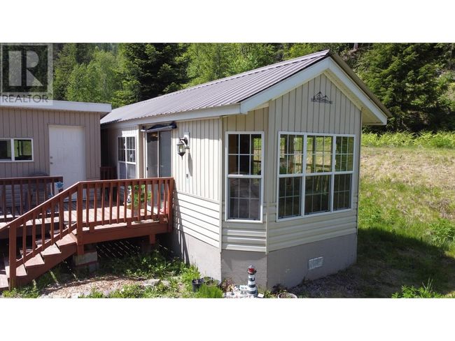 2467 Slocan Valley East Rd, Home with 0 bedrooms, 0 bathrooms and 5 parking in Slocan Park BC | Image 10