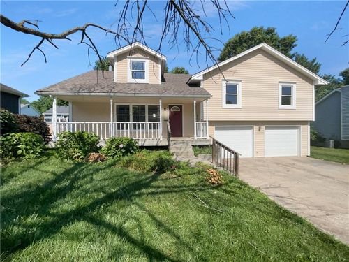 1706 Regency Dr, Kearney, MO, 64060-8432 | Card Image