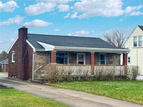 165 Piccadilly St, Campbell, OH, 44405-1916 | Card Image