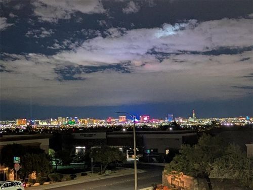 224-2305 W Horizon Ridge Pkwy, Henderson, NV, 89052-5764 | Card Image