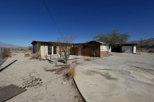 28981 Desert Charm Rd, Desert Hot Springs, CA, 92241-5134 | Card Image