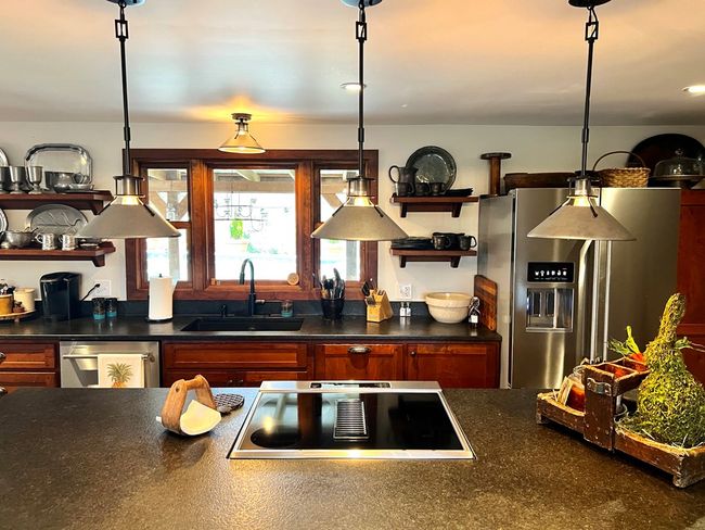 213 S Benner Hill Rd, Home with 3 bedrooms, 1 bathrooms and 1 parking in Bainbridge OH | Image 15
