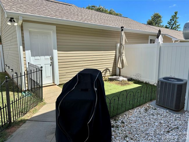 17927 Ragtop Day Ln, Townhouse with 3 bedrooms, 3 bathrooms and null parking in Cornelius NC | Image 26