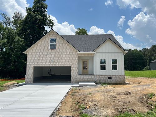 560 Oak Glen Dr, Smithville, TN, 37166 | Card Image