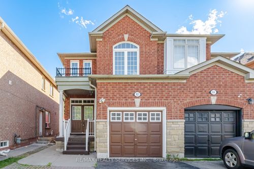 82 Rubysilver Dr, Brampton, ON, L6P1R1 | Card Image