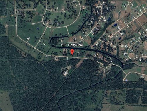 615 Pony Trl, Angleton, TX, 77515-9072 | Card Image