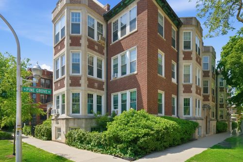2-2948 N Pine Grove Ave, Chicago, IL, 60657-9659 | Card Image