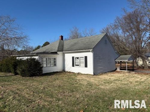 1112 Mchaney Rd, Harrisburg, IL, 62946-2871 | Card Image