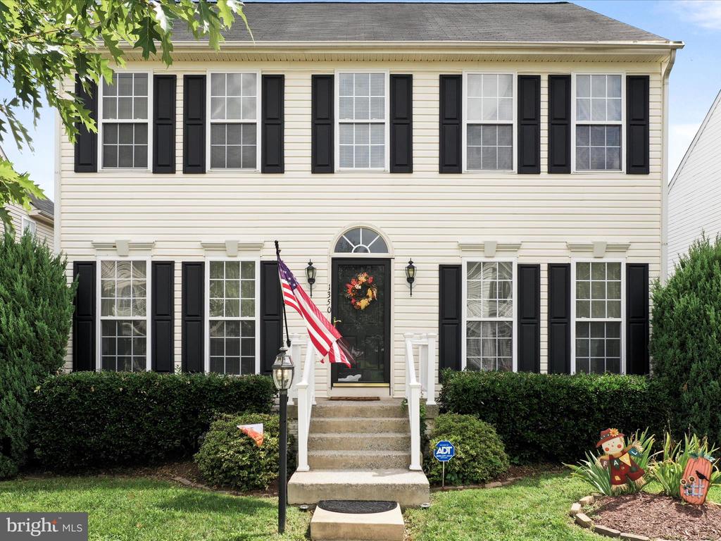 Destrier St, Ranson, WV 25438