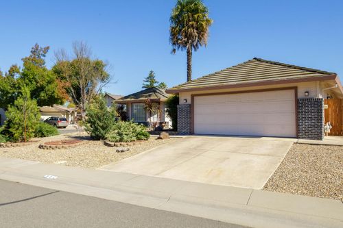 327 Shelduck Ln, Galt, CA, 95632-2401 | Card Image