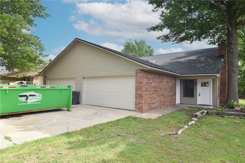 509 & 511 N 37th Street, Rogers, AR, 72756 | Card Image