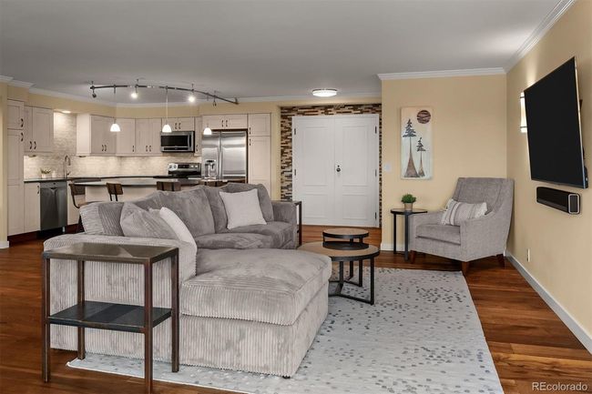 APT-1902 - 1551 Larimer St, Condo with 2 bedrooms, 2 bathrooms and 2 parking in Denver CO | Image 6
