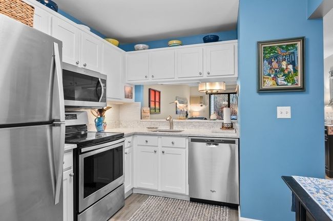 236 - 236 Eaton Ln, Condo with 2 bedrooms, 2 bathrooms and 2 parking in Brewster MA | Image 9