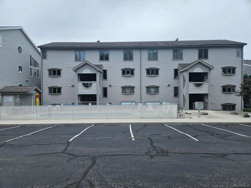 unit-4-317 5th Ave, Manistee, MI, 49660-1374 | Card Image