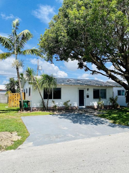 4559 Nw 16th Way, Tamarac, FL, 33309-3755 | Card Image