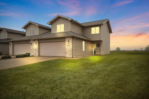 3049 Topaz Dr, Hobart, IN, 46342-6544 | Card Image