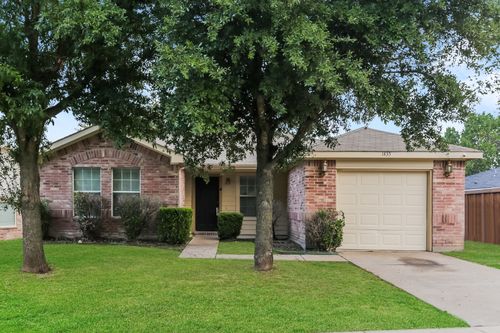 1435 Sax Leigh Dr, Dallas, TX, 75241-3714 | Card Image