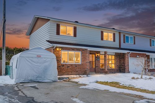 4984 Rue Wilfrid, Montréal, QC, H8Y3J6 | Card Image