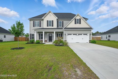 33 Chippewa Ln, Rocky Point, NC, 28457-2200 | Card Image