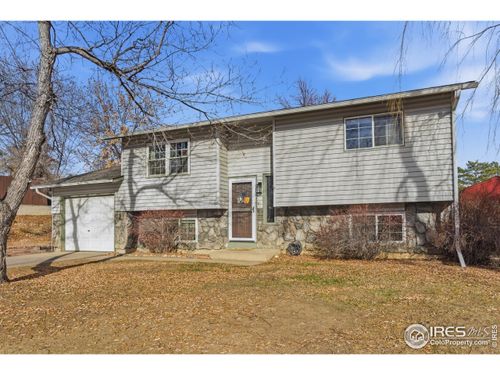 216 Gary Dr, Fort Collins, CO, 80525-4108 | Card Image