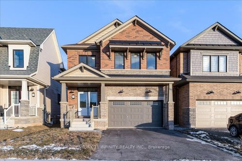 394 Eastbridge Ave, Welland, ON, L3B0M7 | Card Image