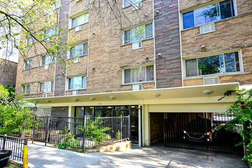 408-1415 W Lunt Ave, Chicago, IL, 60626-6073 | Card Image
