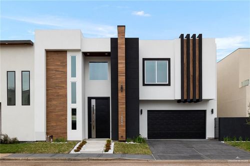 2322 S 42nd Ln, McAllen, TX, 78503-8498 | Card Image