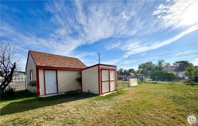 Sheds | Image 25