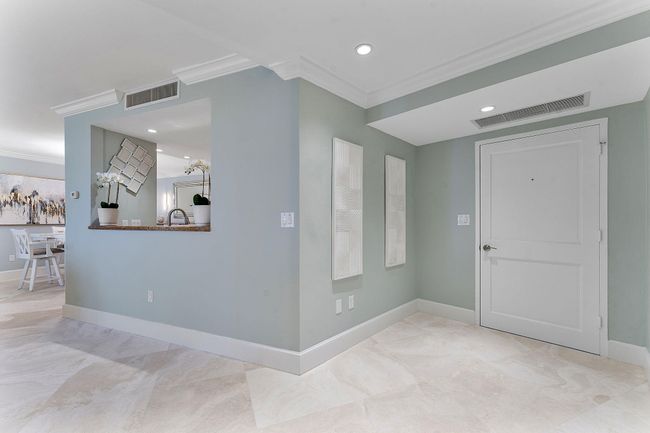 APT-301 - 1225 S Ocean Blvd, Condo with 2 bedrooms, 2 bathrooms and null parking in Delray Beach FL | Image 6