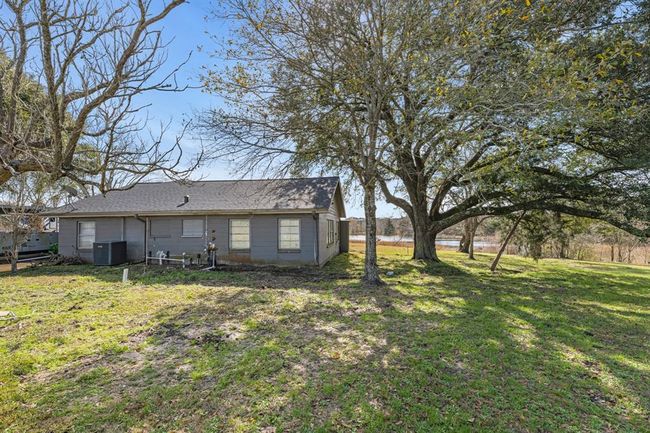 13236 Fm 1409, House other with 4 bedrooms, 3 bathrooms and null parking in Old River-Winfree TX | Image 14