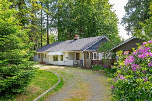 3056 Gibbins Rd, Duncan, BC, V9L1E4 | Card Image