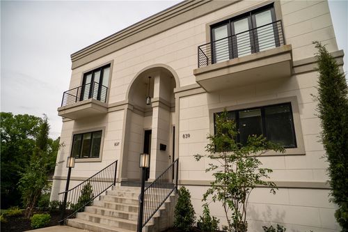 839-837 N Gregg Ave, Fayetteville, AR, 72701-1929 | Card Image