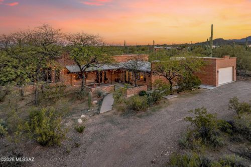 7055 W Ina Road, Tucson, AZ, 85743 | Card Image