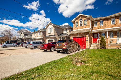 1051 Caven St, Mississauga, ON, L5G4J3 | Card Image