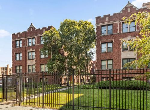 3w-4529 1/2 S Drexel Blvd, Chicago, IL, 60653-4378 | Card Image