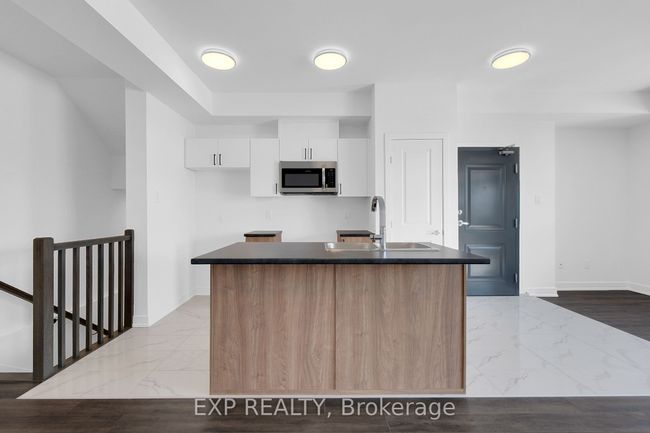 825 Silhouette N/A, Condo with 2 bedrooms, 3 bathrooms and 1 parking in Barrhaven ON | Image 8