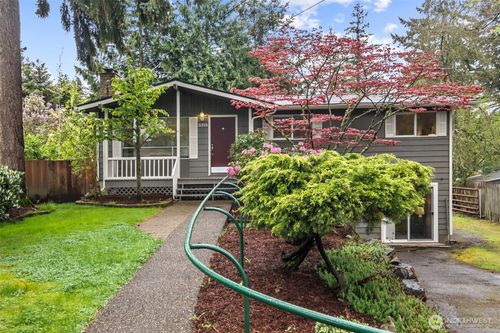3315 S 269th St, Kent, WA, 98032-7033 | Card Image