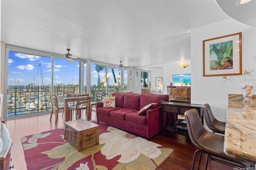 490-1765 Ala Moana Blvd, Honolulu, HI, 96815-1418 | Card Image