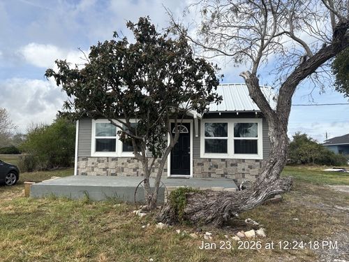 527 2nd St, Bayside, TX, 78340 | Card Image