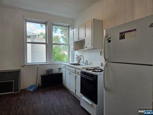 101-105 Page Ave, Lyndhurst, NJ, 07071 | Card Image