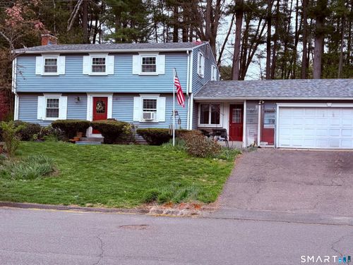 32 Brook Rd, Enfield, CT, 06082-2711 | Card Image
