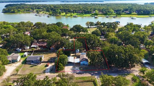 9669 Lakeland Loop, Quinlan, TX, 75474-9058 | Card Image
