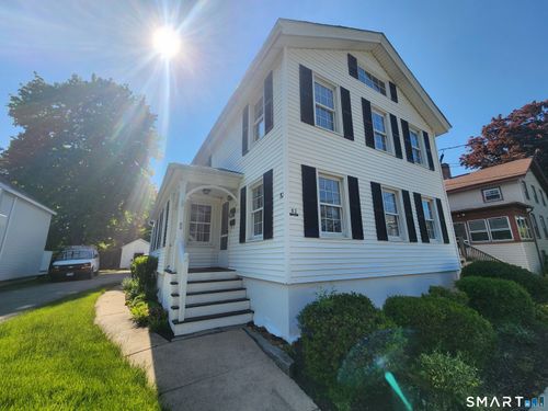 1-82 State St, Guilford, CT, 06437-2773 | Card Image