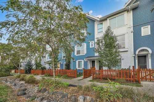 43-20451 84 Ave, Langley, BC, V2Y0X5 | Card Image