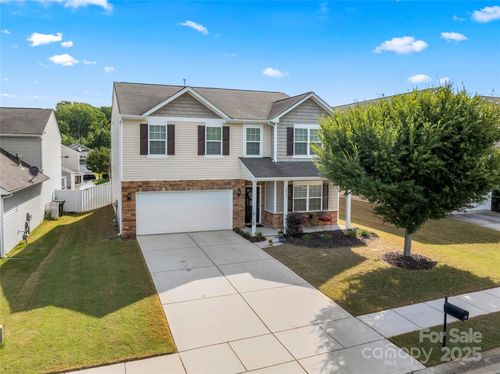 8929 Paddle Oak Rd, Charlotte, NC, 28227-3681 | Card Image