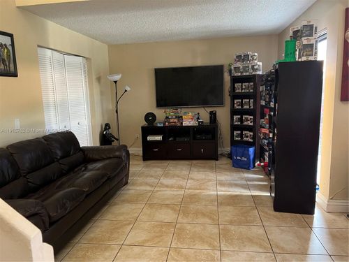 12c-4900 Sw 149th Ct, Miami, FL, 33185-4469 | Card Image