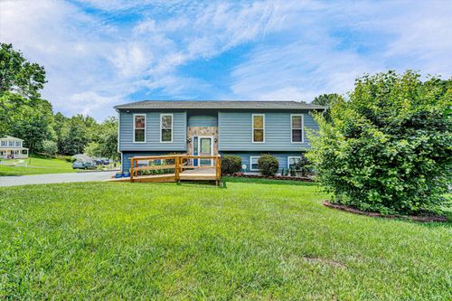1124 Pedigo Ln, Vinton, VA, 24179-2956 | Card Image